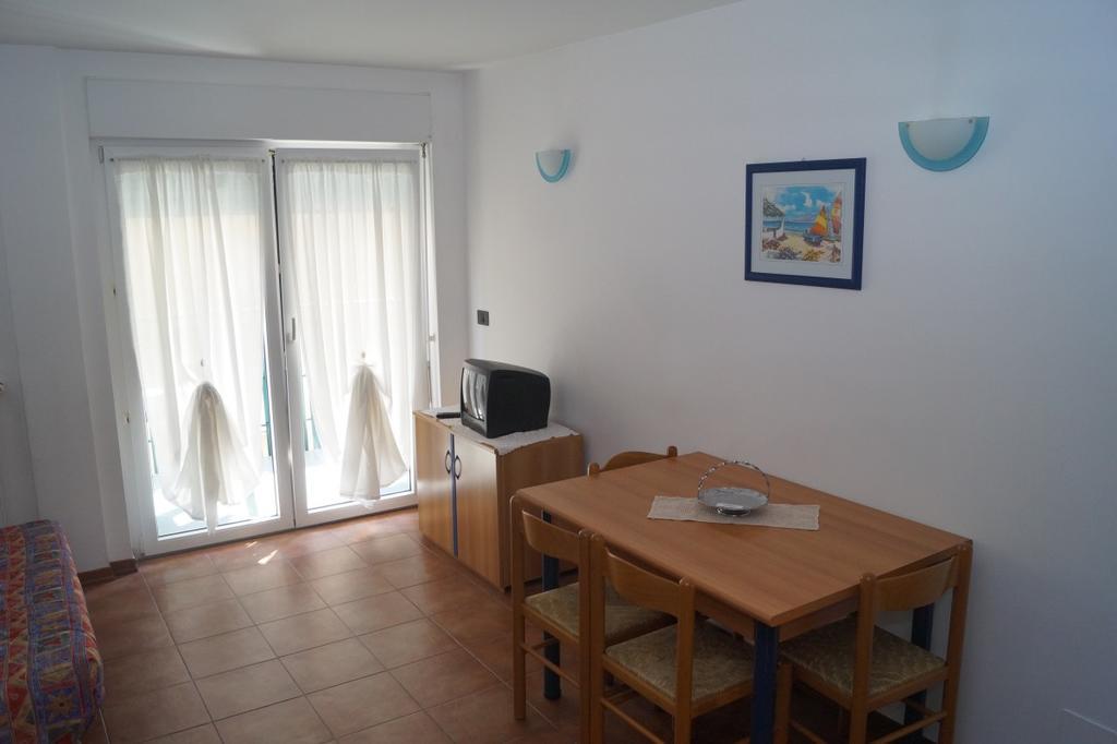 Residence Vivere Astra Trieste Dış mekan fotoğraf
